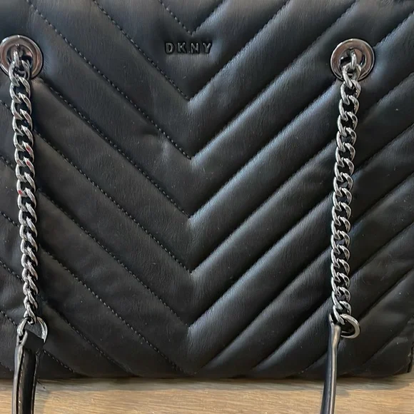 Dkny leather bag - Picture 2 of 5